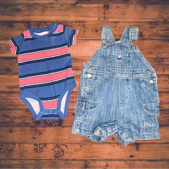 5 for $25🔥Carter's Shirt & Denim Overalls Set Boys Size 6 Months - Picture 1 of 4